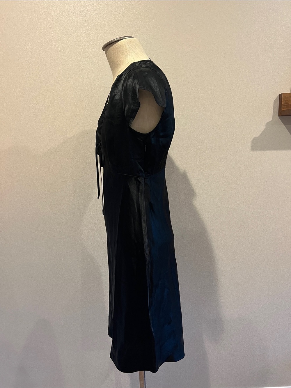 J. Crew Short sleeve slip dress in textured satin - Picture 4 of 6